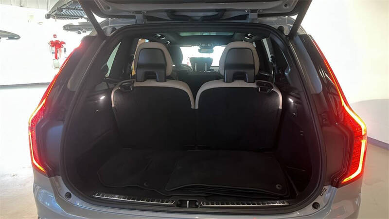 2025 Volvo XC90 B6 Plus Bright Theme 7P