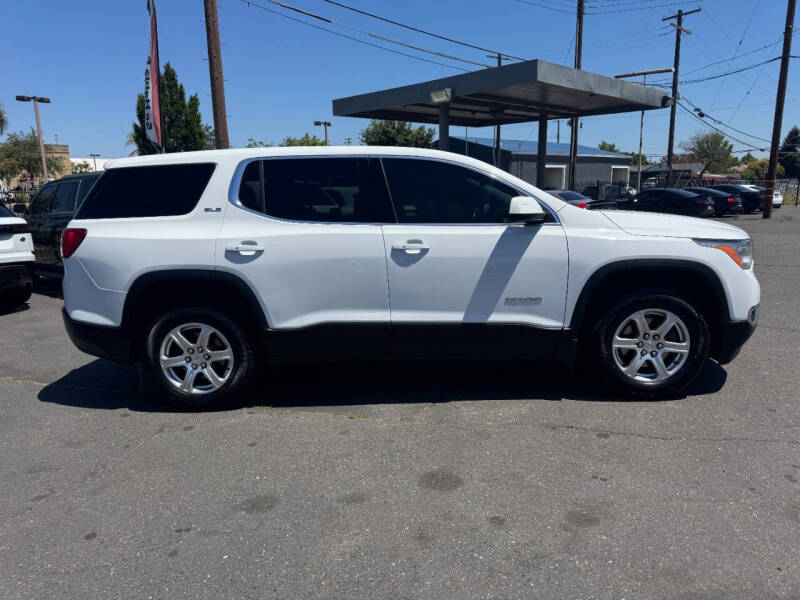 2018 GMC Acadia SLE-1
