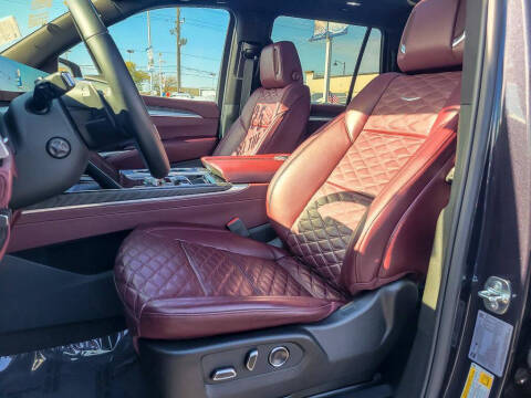 2025 Cadillac Escalade Premium Luxury