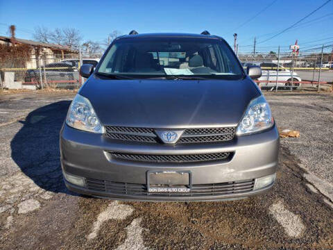 2004 Toyota Sienna