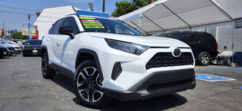 2019 Toyota RAV4 LE