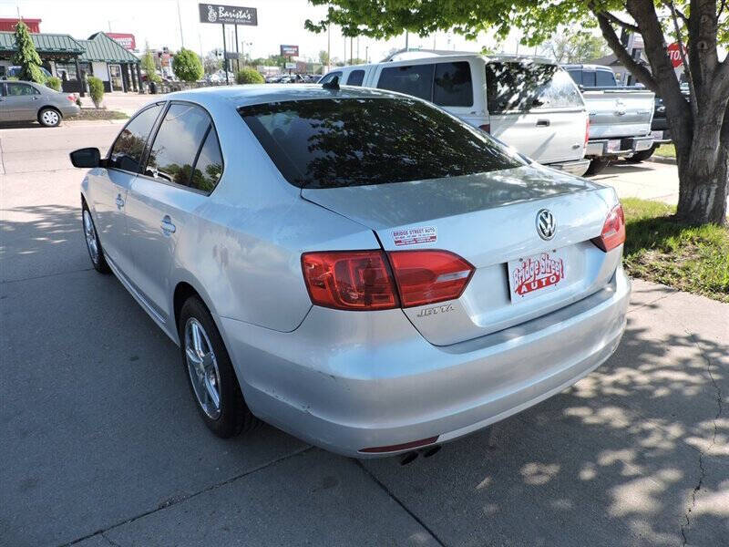 2011 Volkswagen Jetta