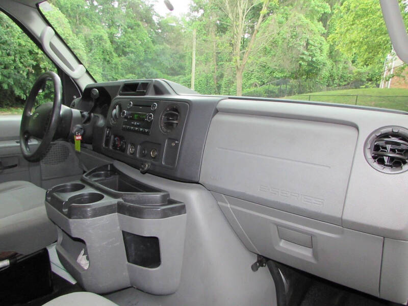 2011 Ford E-Series