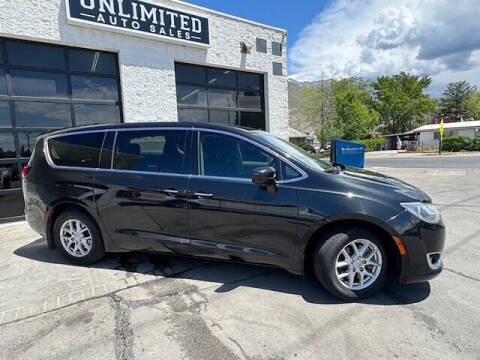 2017 Chrysler Pacifica Touring Plus