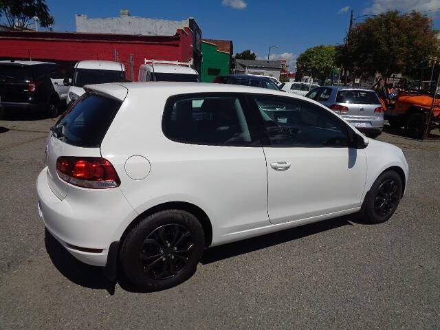 2012 Volkswagen Golf 2.5L PZEV