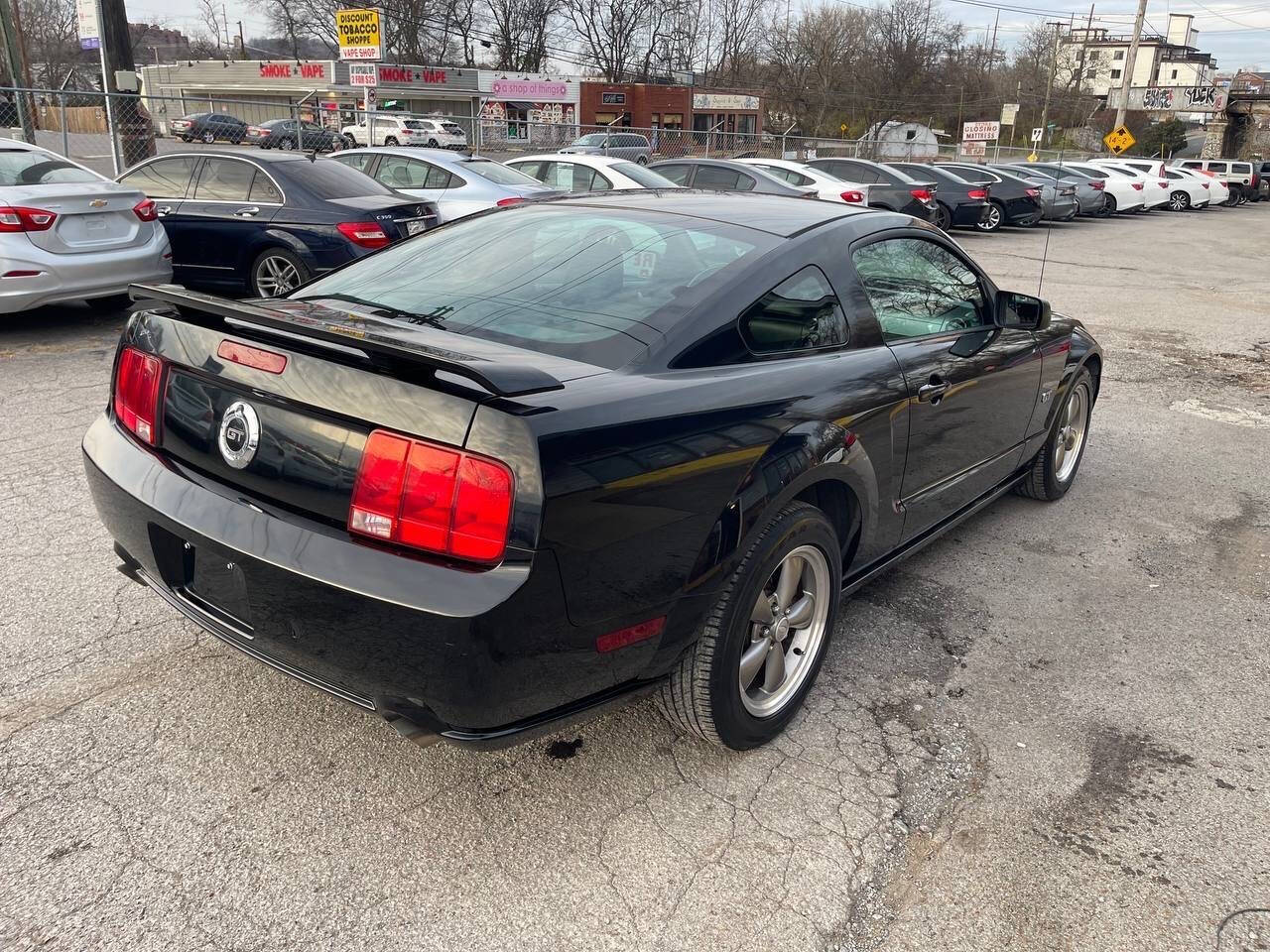 2006 Ford Mustang for sale at Green Ride LLC in NASHVILLE, TN