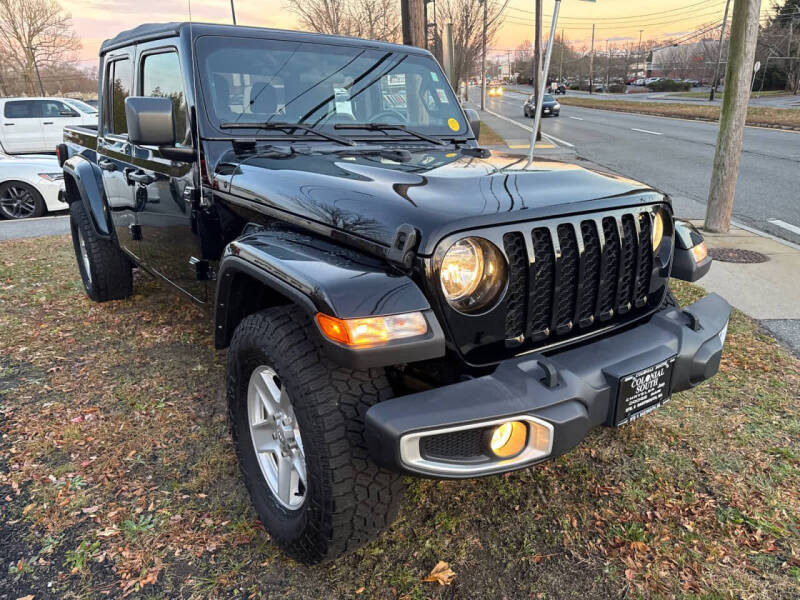 2022 Jeep Gladiator Sport S