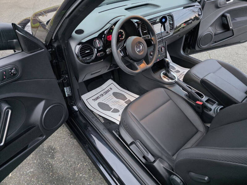 2016 Volkswagen Beetle 1.8T Classic PZEV