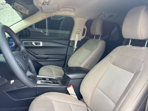2021 Ford Explorer