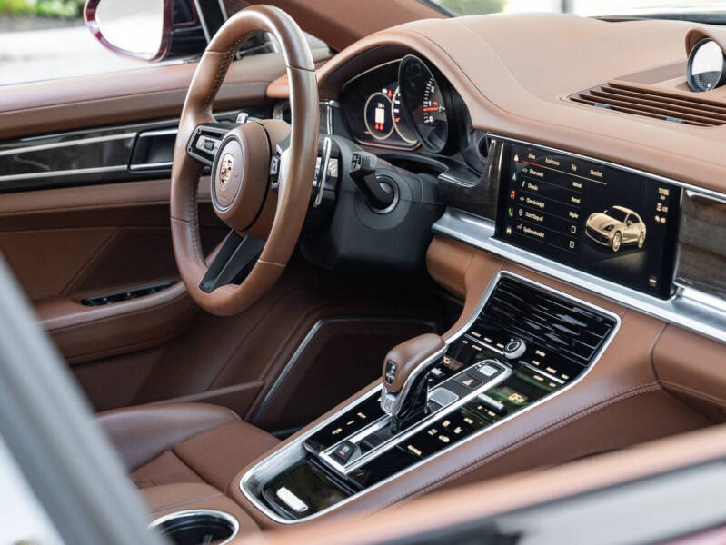 2023 Porsche Panamera