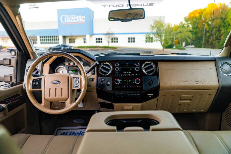 2009 Ford F-350 Super Duty Lariat