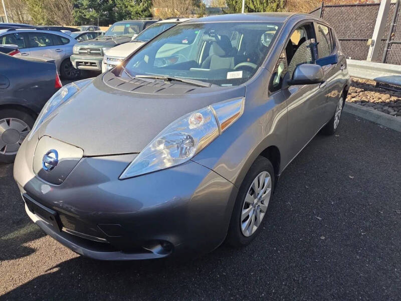2016 Nissan LEAF S-24