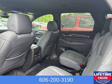 2023 Buick Enclave Essence