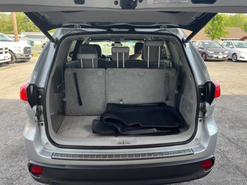 2017 Toyota Highlander LE Plus