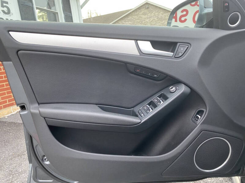 2016 Audi A4 2.0T quattro Premium Plus