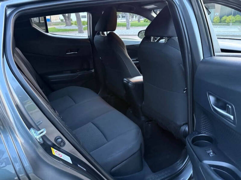 2018 Toyota C-HR XLE