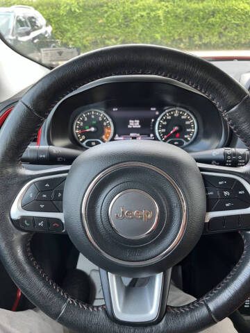 2016 Jeep Renegade Trailhawk