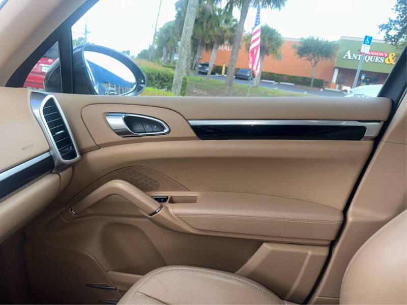 2016 Porsche Cayenne