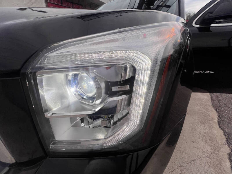 2016 GMC Yukon XL SLT