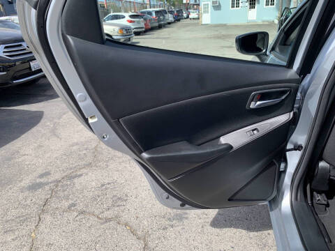 2017 Toyota Yaris iA