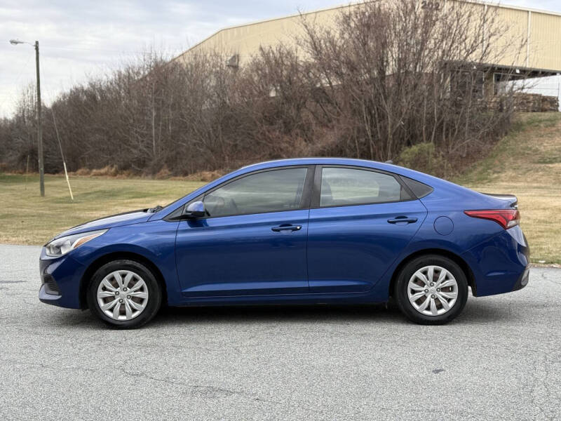 2019 Hyundai Accent SE