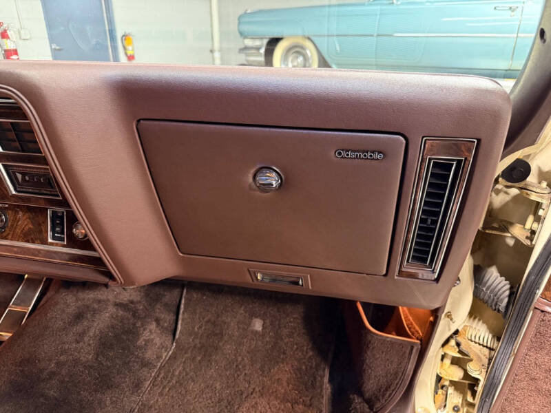 1983 Oldsmobile Ninety-Eight Regency