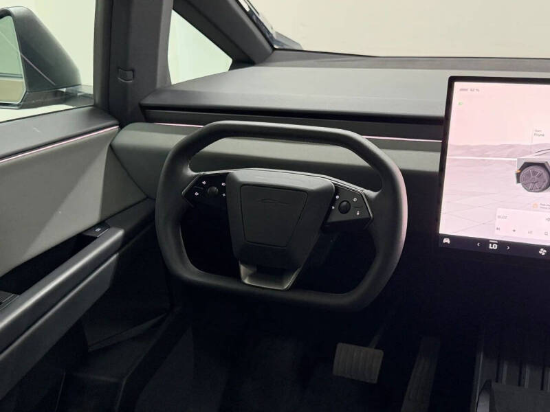 2025 Tesla Cybertruck Long Range