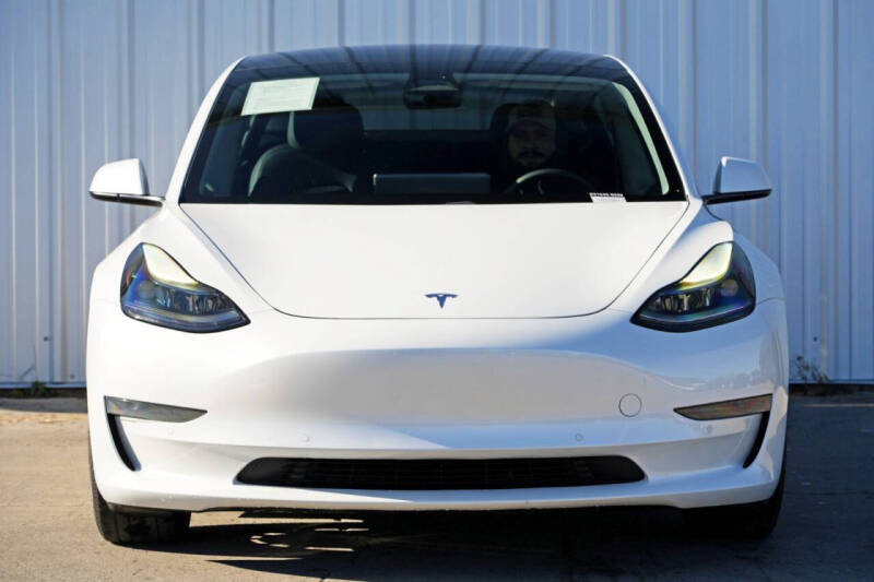 2021 Tesla Model 3 Standard Range Plus