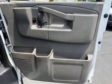 2020 Chevrolet Express 3500