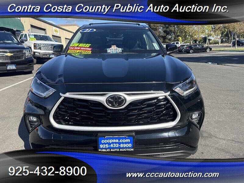 2021 Toyota Highlander XLE