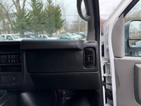 2015 GMC Savana 2500