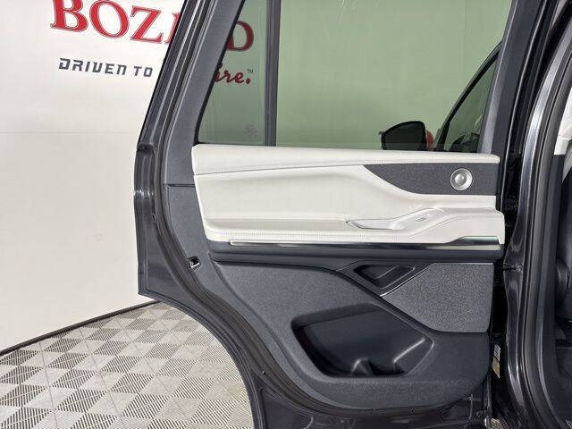 2025 Lincoln Navigator Reserve