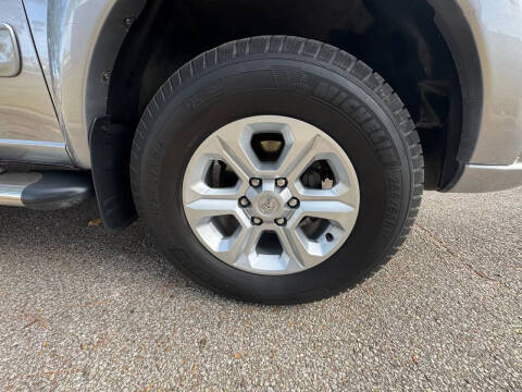 2004 Toyota Sequoia Limited