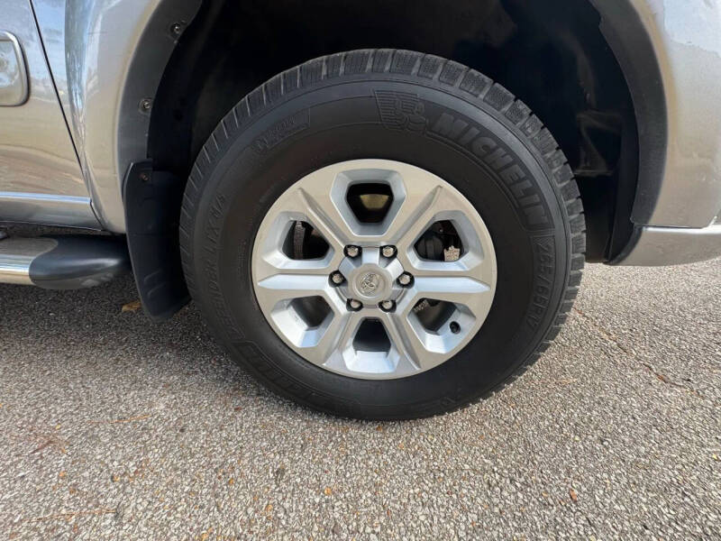 2004 Toyota Sequoia Limited