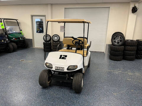 2018 E-Z-GO Shuttle 4