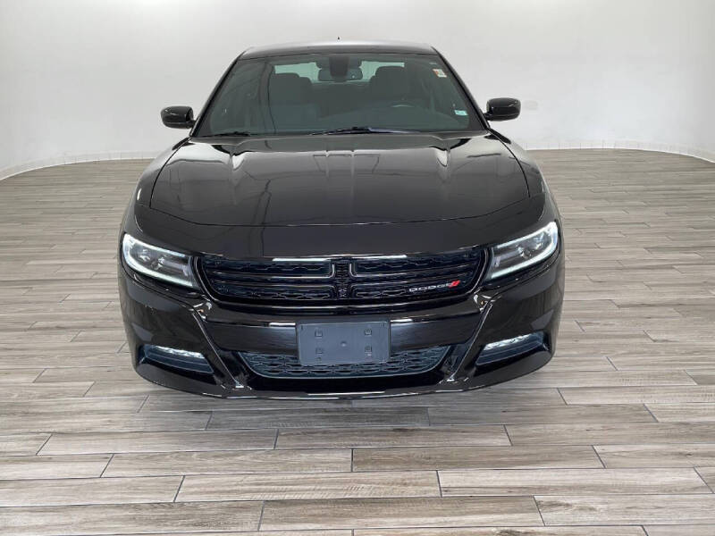 Used 2020 Dodge Charger SXT with VIN 2C3CDXJG0LH193776 for sale in Florissant, MO