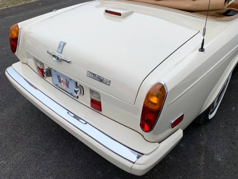 1989 Rolls-Royce Corniche