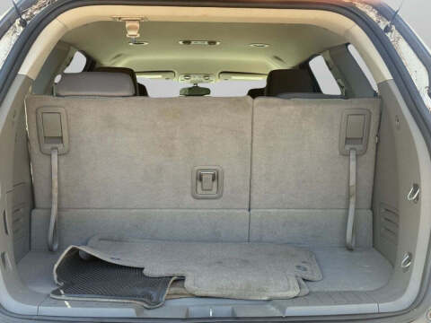 2012 Chevrolet Traverse LS