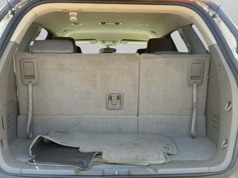 2012 Chevrolet Traverse LS