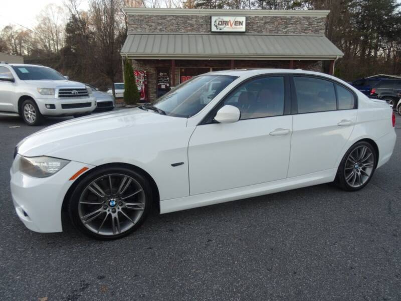 2010 BMW 3 Series for sale at Driven Pre-Owned in Lenoir NC