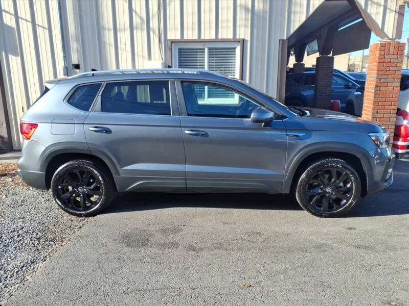 2024 Volkswagen Taos SE