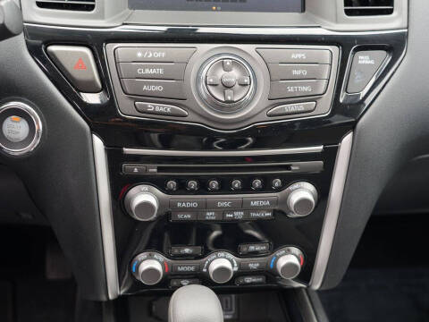 2020 Nissan Pathfinder S