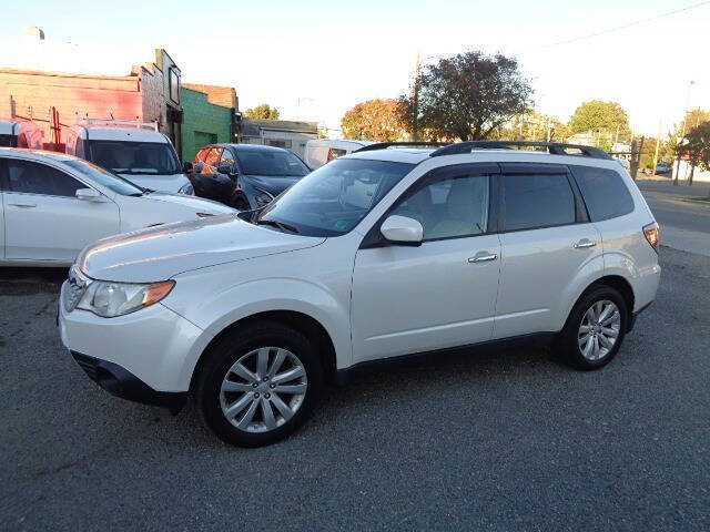 2013 Subaru Forester 2.5X Limited