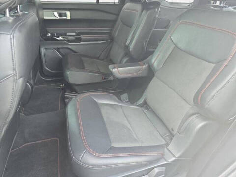 2022 Ford Explorer ST-Line
