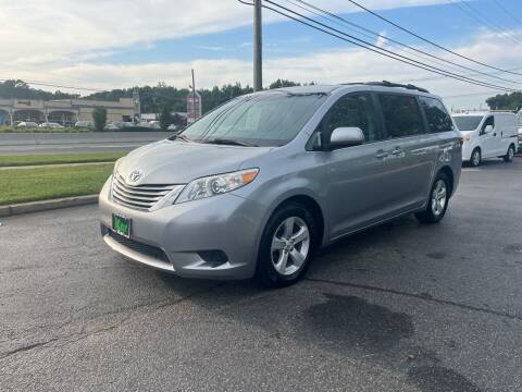 2017 Toyota Sienna for sale at iCar Auto Sales in Howell NJ