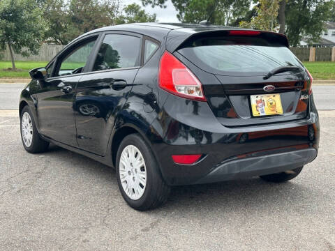 2016 Ford Fiesta S