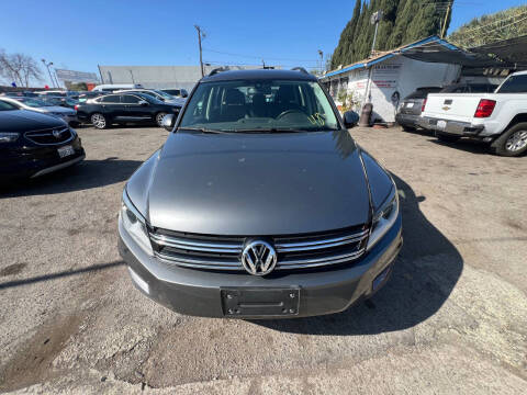 2016 Volkswagen Tiguan for sale at LR AUTO INC in Santa Ana CA