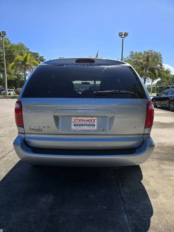 2006 Dodge Caravan SXT