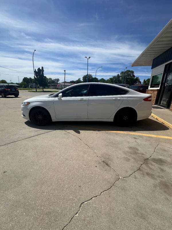 2013 Ford Fusion SE