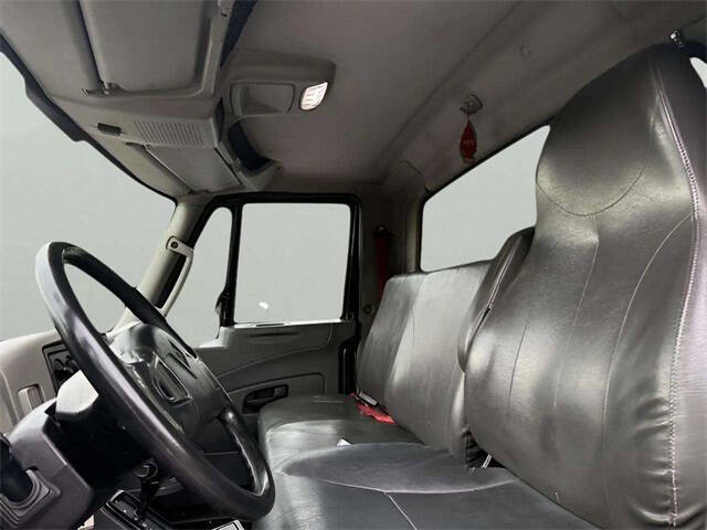 2018 International DuraStar 4300